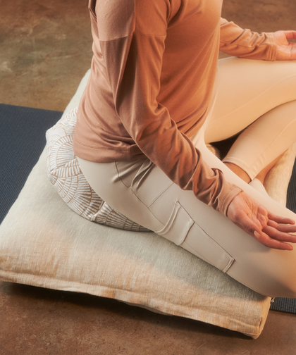 cotton round meditation cushion